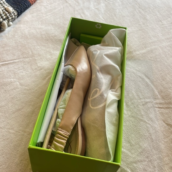 LEATHER BALLET FLATS NWT - Picture 3 of 4